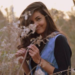 Meet your Posher, Sarala